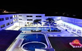 Hotel Mall Santana Del Río